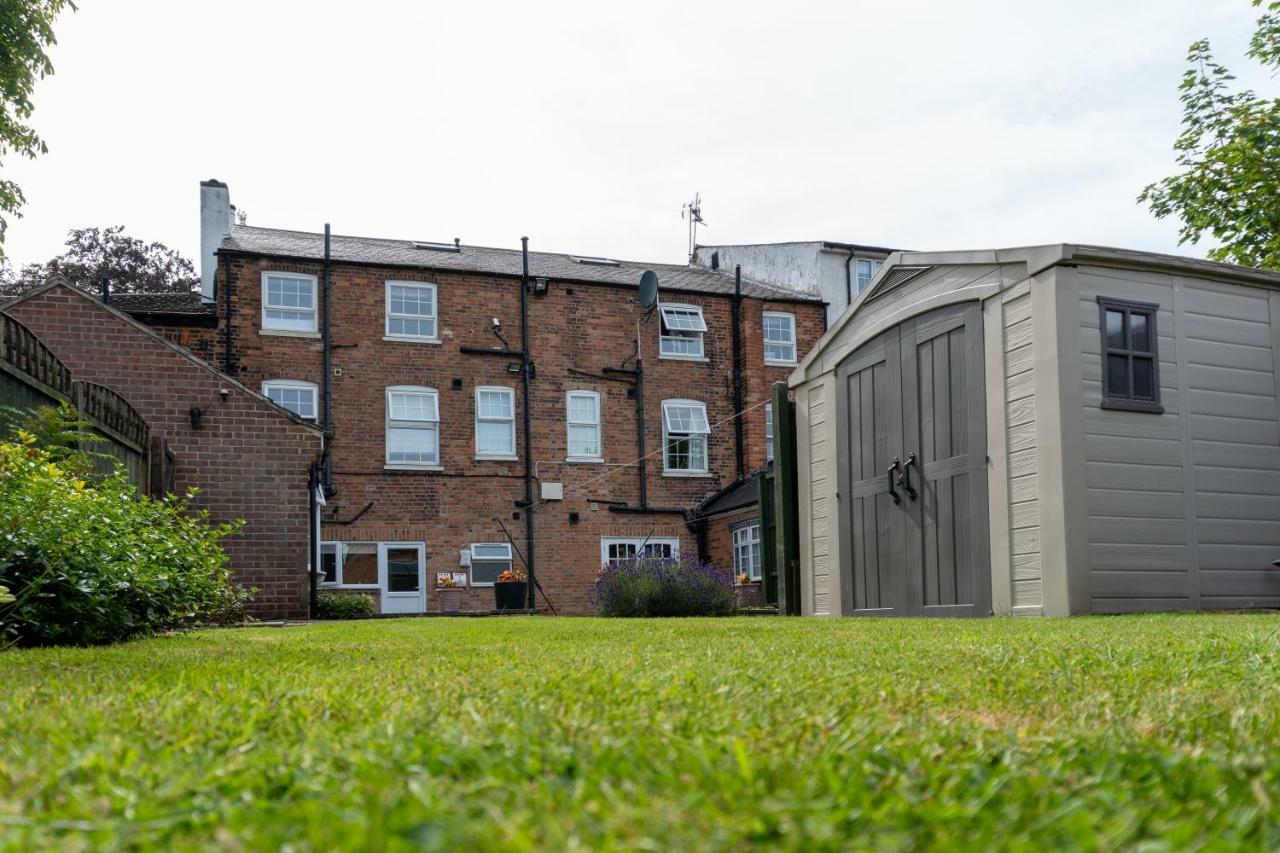 The Lawns Guest House Ретфорд Экстерьер фото